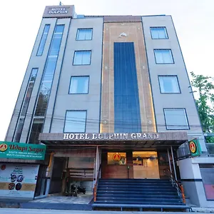 4* Hotel Dolphin Grand